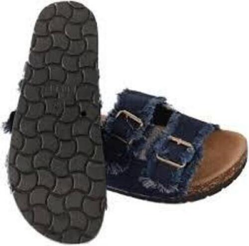 DESCRIPTION: (1) PAIR OF SANDALS BRAND/MODEL: ROXONI INFORMATION: DEMIN, SLIDES, STRAPS SIZE: SIZE 9 RETAIL$: $17.24 EA QTY: 1