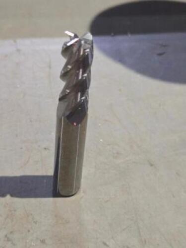 DESCRIPTION: (1) SOLID CARBIDE SQ END MILL BRAND/MODEL: ACCUPRO 07766066 SIZE: 13/32" X 1" X 7/16" RETAIL$: 39.06 QTY: 1
