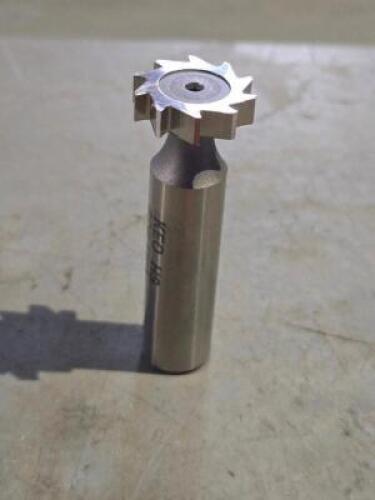 DESCRIPTION: (2) WOODRUFF KEYSEAT CUTTERS BRAND/MODEL: KEO 12041 SIZE: 3/4" X 3/16" X 1/2" RETAIL$: 71.18 QTY: 2