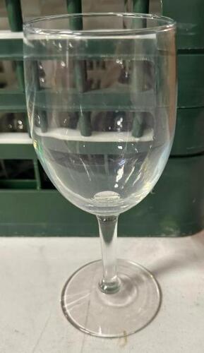 (25) WINE GLASS