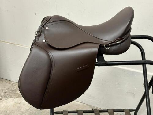 ENGLISH RIDDING SADDLE
