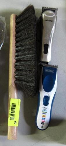 HORSE BRUSH AND TRIMMERS