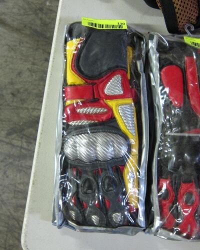 PREMIUM RACING GLOVES