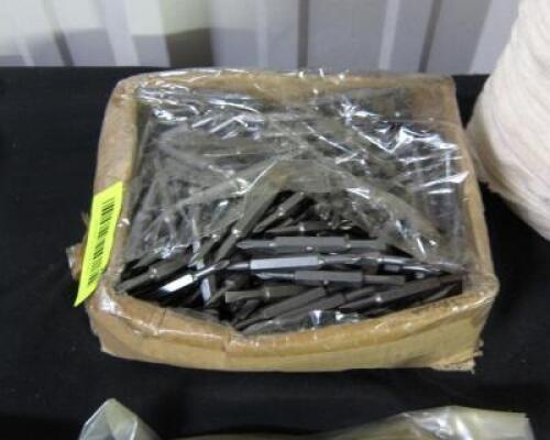 BAG OF NEW DRILL BITS