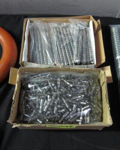 LARGE GROUP OF ASSORTED BITS AND DRILL BITS