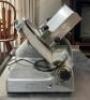 COMMERCIAL AUTOMATIC MEAT AND CHEESE SLICER