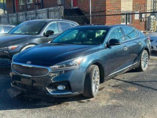 2017 Kia Cadenza