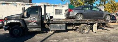 2004 Chevrolet C5500 Tow Truck