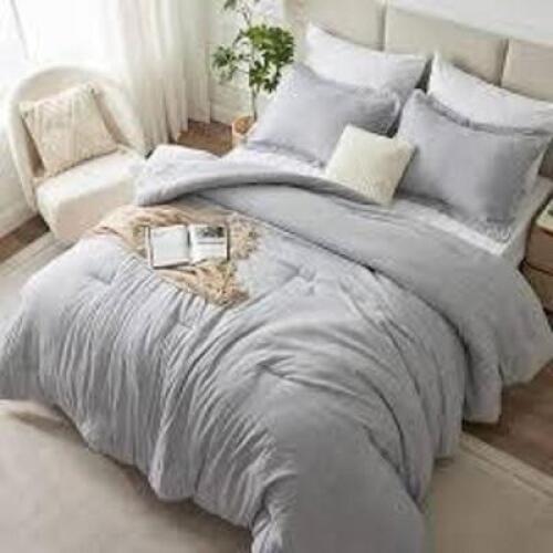 DESCRIPTION: (1) TEXTURED COMFORTER SET BRAND/MODEL: OEKO-TEX INFORMATION: 3 PIECE, GRAY SIZE: KING / CAL KING RETAIL$: $79.99 EA QTY: 1