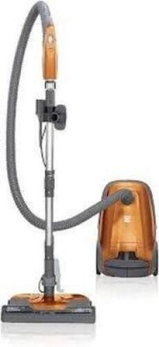 DESCRIPTION: (1) BAGGED CANISTER VACUUM BRAND/MODEL: KENMORE #81214 INFORMATION: 200 SERIES RETAIL$: $271.00 EA QTY: 1