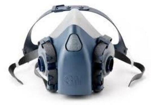 DESCRIPTION: (1) HALF FACEPIECE REUSABLE RESPIRATOR BRAND/MODEL: 3M #7501 SIZE: SMALL RETAIL$: $39.15 EA QTY: 1