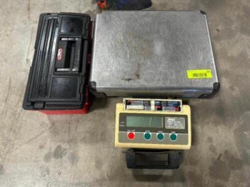 ELECTRIC SCALE AND SMALL TOOL BOX