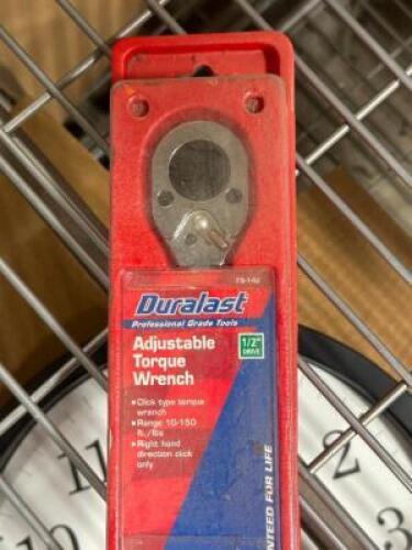 ADJUSTABLE TORQUE WRENCH