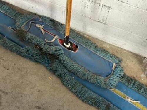 (2) - DUST MOPS