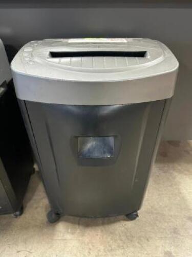 ROYAL MC14MX PAPER SHREDDER