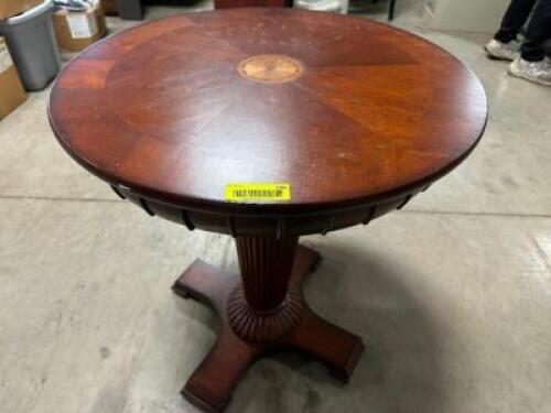 24" HARDWOOD ACCENT TABLE.