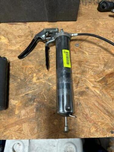 GREASE GUN