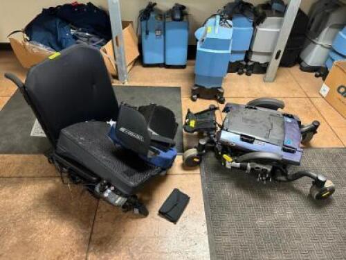 POWERED WHEEL CHAIR / SCOOTER.