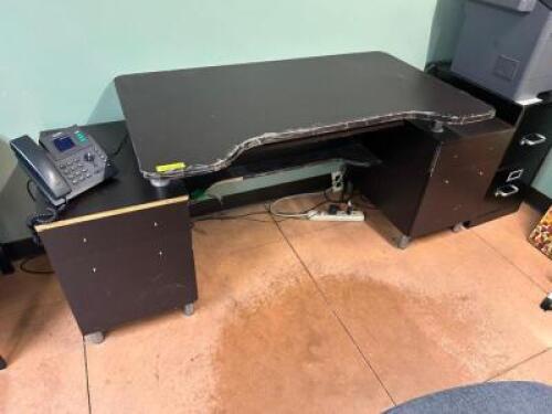 70" COMPOSITE WORK STATION W/ CHAIR