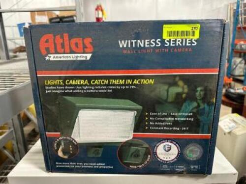 ATLAS WITNESS SERIES WALL LIGHT W/ CAMMERS