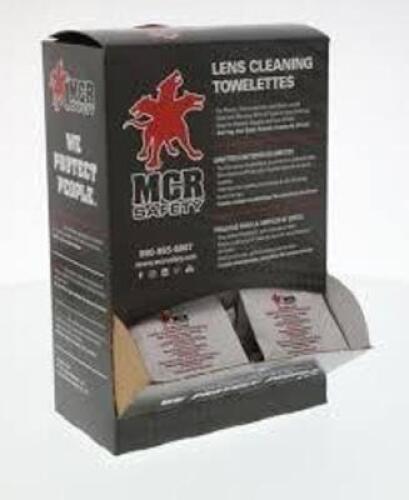 (1) BOX OF APPROX (100) LENS CLEANING TOWELETTES