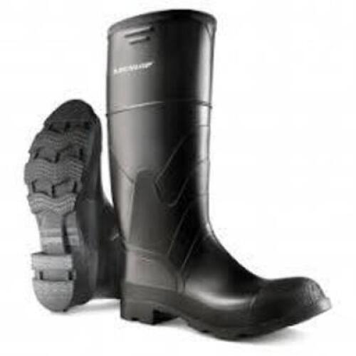 (1) PAIR OF ECONOMY STEEL TOE & MIDSOLE BOOTS