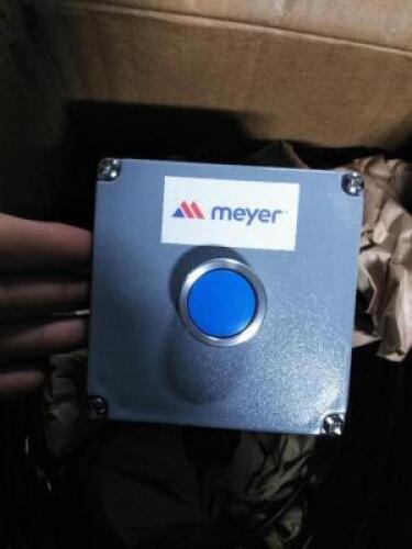DESCRIPTION: (1) PUSH BUTTON BRAND/MODEL: MEYER INFORMATION: MUST COME IN AND INSPECT QTY: 1