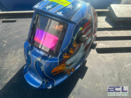 WELDING VISOR / HOOD.