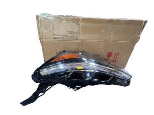 LEFT DRIVER HALOGEN HEADLIGHT