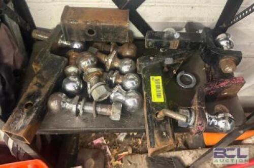 (1) LOT OF ASSORTED TRAIL HITCHES AND BALLS.