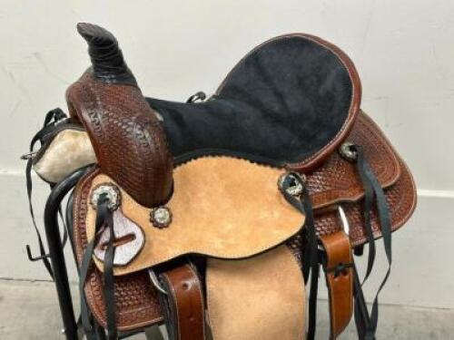 WESTERN BARREL RACING SHOW HORSE SADDLE WITH TACK SET