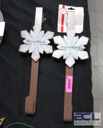 (2) - "JOY TO THE WORLD" DOOR HOOKS