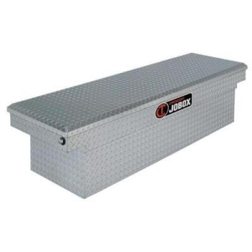 DESCRIPTION: (1) TRUCK BED CROSSOVER TOOL BOX BRAND/MODEL: CRESCENT JOBOX INFORMATION: SILVER, ALUMINUM, DIAMOND TREAD PATTERN, SEE INSPECTION, SINGLE