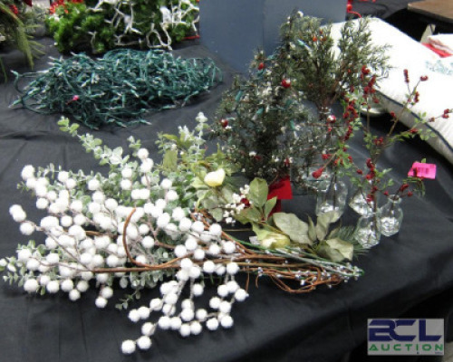 LARGE GROUP OF ASSORTED HOLIDAY FLORAL DECORATIONS