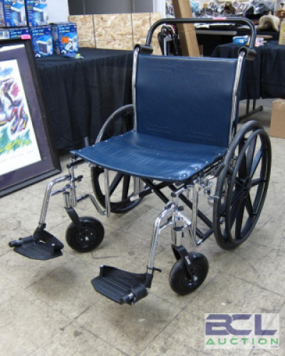 EXTRA WIDE 500 LBS. CAP WHEELCHAIR WITH TANK HOLDER