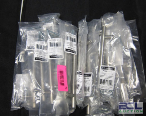 LARGE GROUP OF ASSORTED CABINET HARDWARE