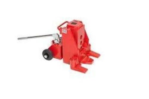 DESCRIPTION: (1) HYDRAULIC TOE JACK BRAND/MODEL: GKS PERFEKT #4YDD8 INFORMATION: STEEL, MANUAL HANDLE, PNEUMATIC, AIR/HYDRAULIC, 15 TON LOAD CAPACITY
