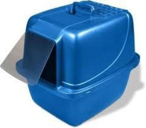 DESCRIPTION: (1) COVERED CAT LITTER BOX INFORMATION: BLUE, SWINGING DOOR RETAIL$: $99.99 EA QTY: 1