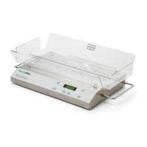 DESCRIPTION: (2) PEDIATRIC SCALE BRAND/MODEL: SCALE TRONIX #4802 INFORMATION: ONE MISSING CLEAR PLASTIC RETAIL$: $1500.00 EA QTY: 2