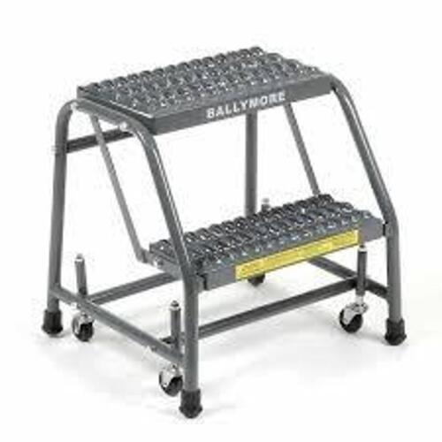 DESCRIPTION: (1) STEP LADDER BRAND/MODEL: BALLYMORE INFORMATION: HEAVY DUTY, 2 STEPS RETAIL$: $199.99 EA QTY: 1