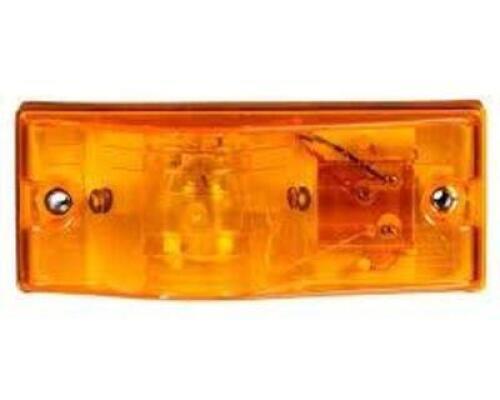DESCRIPTION: (1) BOX OF APPROX (8) LIGHT KIT BRAND/MODEL: TRUCK LITE #22004Y3 INFORMATION: YELLOW / ORANGE LIGHTS, STANDARD, INCANDESCENT, RECTANGULAR