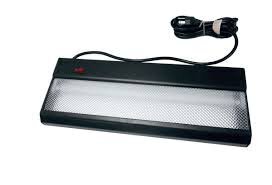 (2) UNDER CABINET LIGHTS