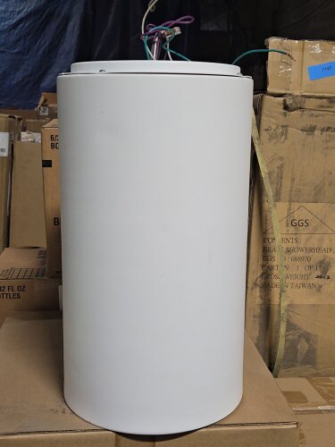 (2) HEAVY DUTY LIGHT FIXTURES