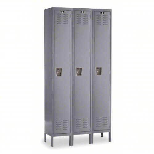 (1) WARDROBE LOCKER