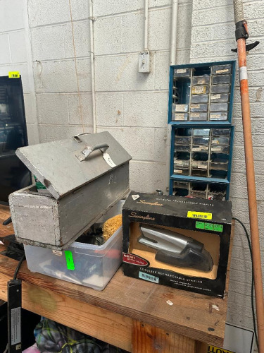 TOOL ORGANIZER WITH CONTENTS AND CONTENTS OF AREA