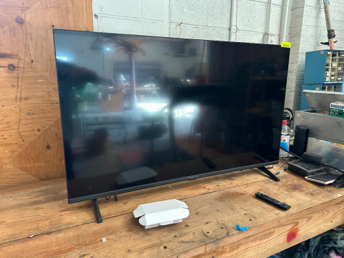 42" SMART TV