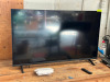 42" SMART TV - 2