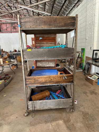 ROLLING CART WITH ASSORTED D&Eacute;COR CONTENTS