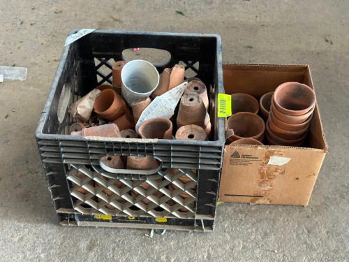 VINTAGE PLANTERS