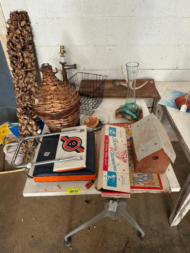 VINTAGE WORK TABLE WITH LARGE ASSORTMENT OF VINTAGE D&Eacute;COR